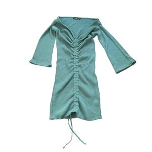 🧶 Beautiful woolly mint green ajustable dress